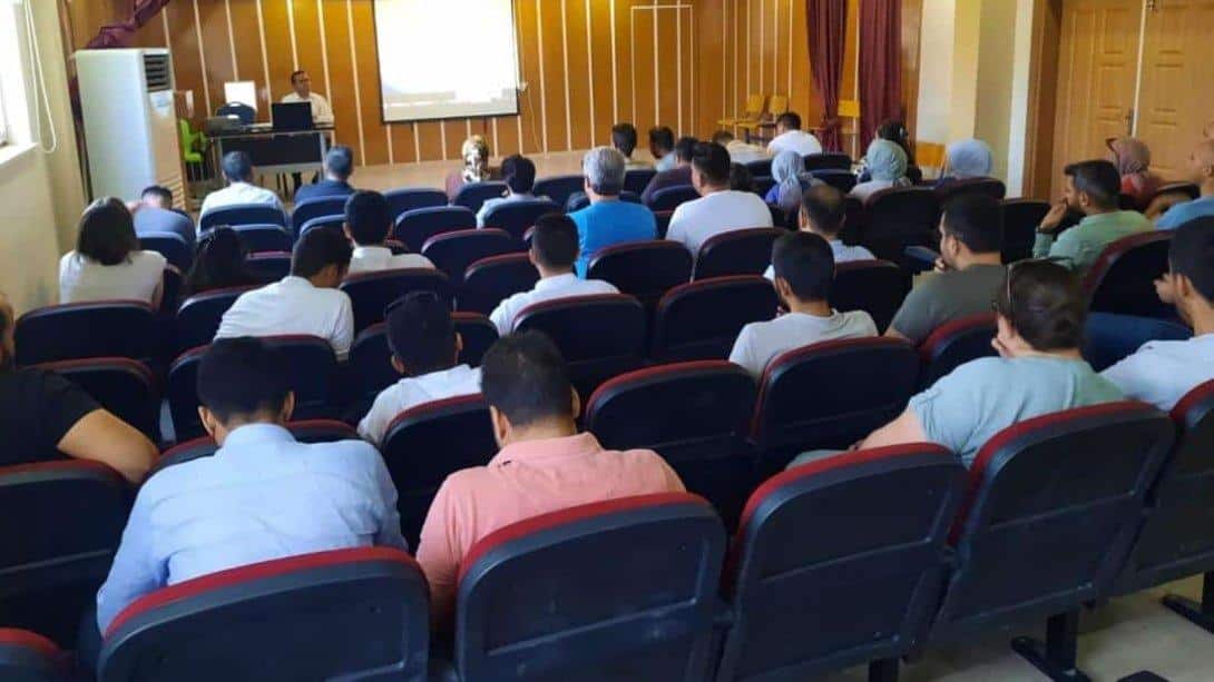 Harran'da BİGEP Kapsamında Eğitim Kurumu Yöneticilerinin Mesleki Gelişimlerine Katkı Sağlaması Amacıyla Seminer Düzenlendi 